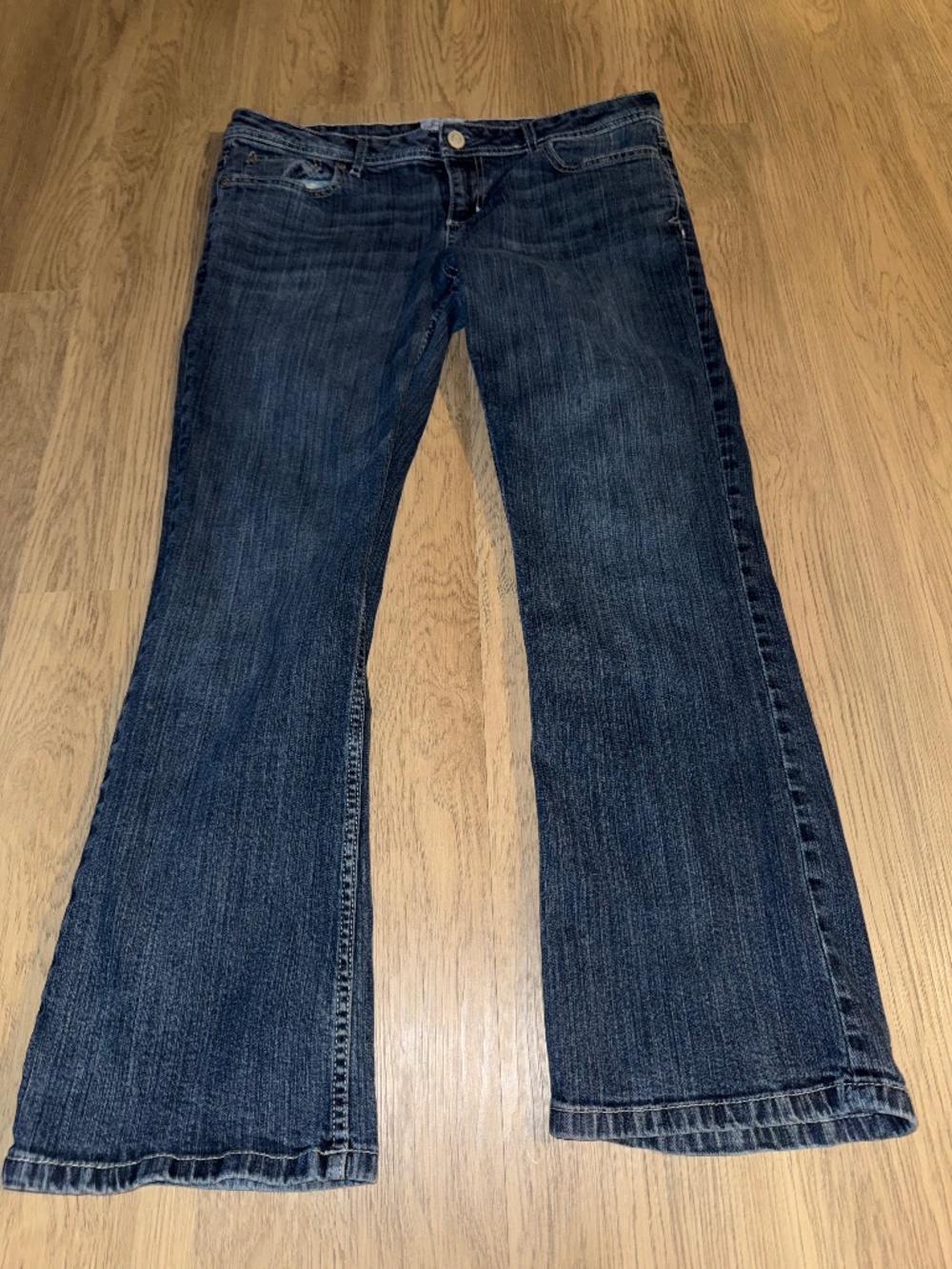 Vintage Y2K Aeropostale Low Rise Bootcut Jeans Dark Wash Women’s 13/14 Short